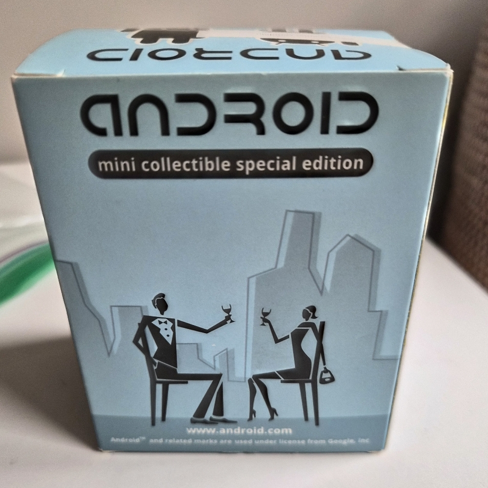 Android Mini Collectible Special Edition - Picture 3 of 3